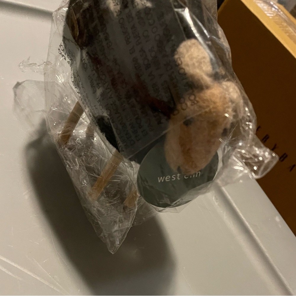 New West Elm Felt Wool Sheep Object / Decor Black with White Spots 51/2 X 6” - Picture 8 of 9